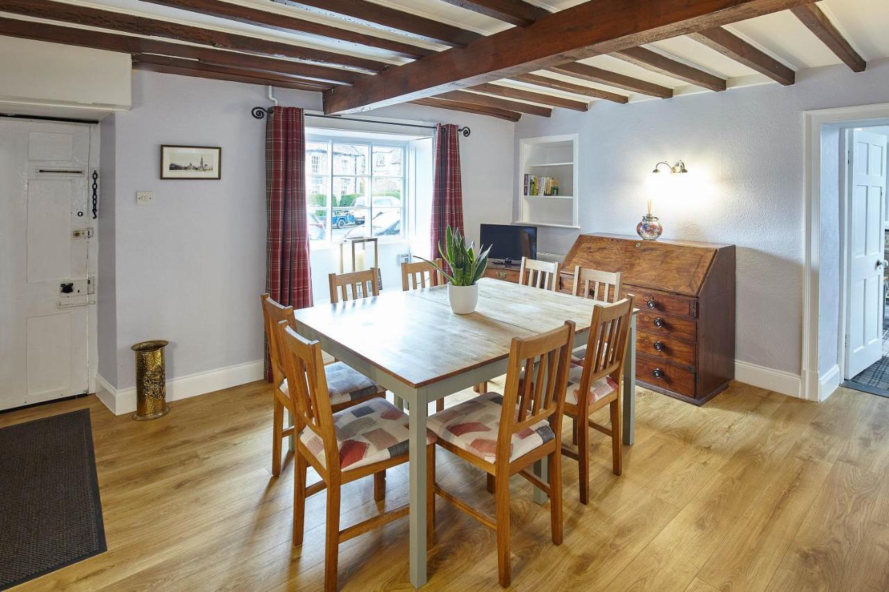 Host & Stay - Buckingham Square Helmsley Extérieur photo