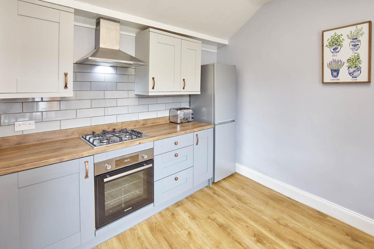 Host & Stay - Buckingham Square Helmsley Extérieur photo