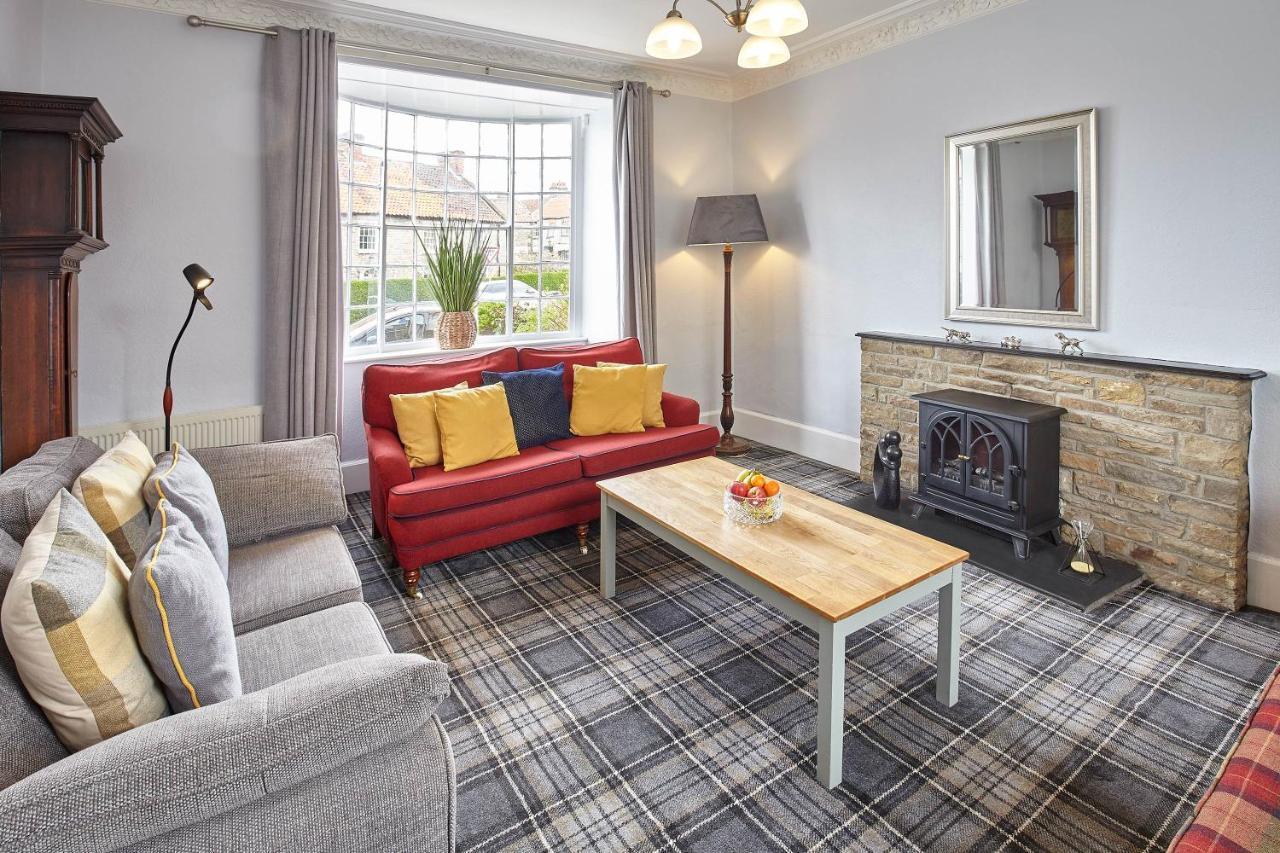 Host & Stay - Buckingham Square Helmsley Extérieur photo